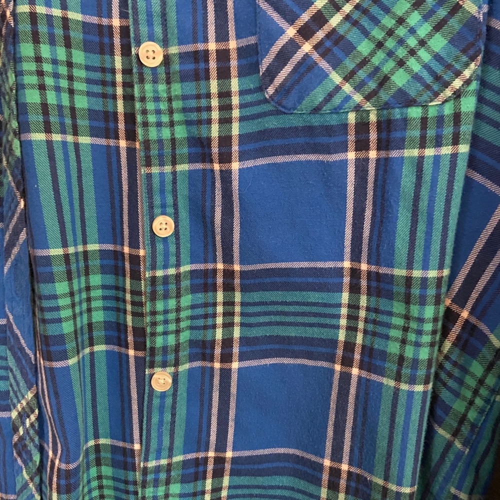 AE Flannel - Picture 6 of 8